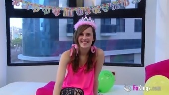 Ainara's 19 Birthday!! She fucks Jordi and all his friends