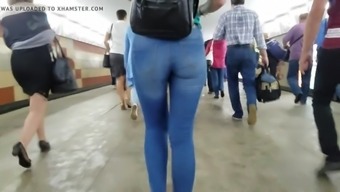 beautiful russian ass in metro