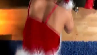 Interracial maid analized in xmas outfit POV