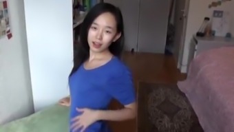 China Girl Anal in der Studentenbude