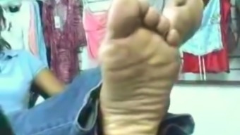Indian wrinkly soles