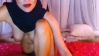Sexy Big Tits Arab Young Girl Masturbating on Cam Watch Live Fuckcam69