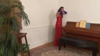 JESSICA RABBIT TIED AND GAGGED (Love4xs.com)