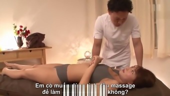 I yoni enjoy cunting and massage