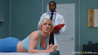 Dee Williams comes to visit her black doctor and fucks with him