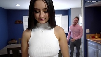 After blowing Eliza Ibarra decides to fuck with her handsome lover