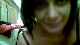 Arab Girl showing Big Natural Tits in Cam