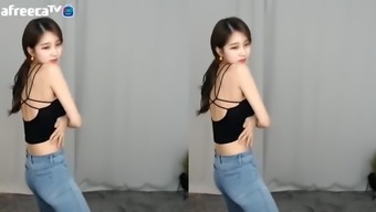 Korean girl striptease