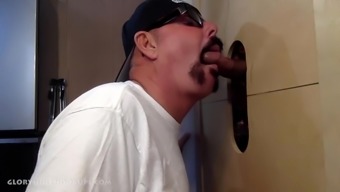 New Chocolate dad wants to get his first blow job at my gloryhole shed.