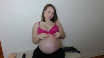 33 Weeks Pregnant