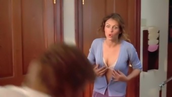Elizabeth Hurley nude - Double Whammy (2001)