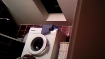 spying my polish mom in bathroom