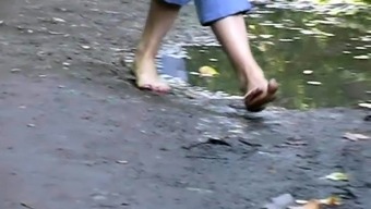 Foot fetish outdoor action