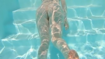 Young Busty Ginger Redhead MILF Swimming Naked & Fucked in Pool to Creampie