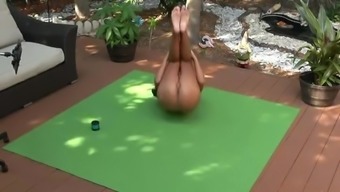 Jenny Scordamaglia Nude Yoga
