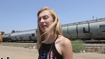 BANGBROS - Young PAWG Alexa Grace Taking BBC In The Hood By Train Tracks