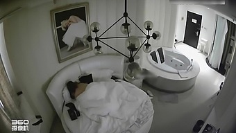 Amateur Chinese Couple Spy Cam Sex Tape 06