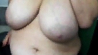 giant tits horny israeli milf on cam