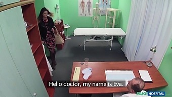 Eva Johnson comes to the doctor in black stockings and gets fucked