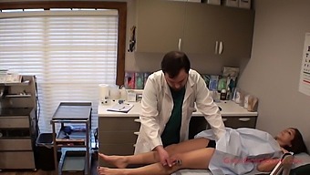 Alexa Rydells Gyno Exam & Full Physical From Doctor Tampa