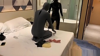 chinese rubber mistress train slave with breathplay