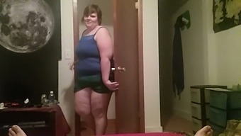 This BBW might seem like a very naughty bitch and she gives great head