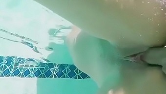 Sri Divya Tamil Actress Has Hot Sex in The Pool