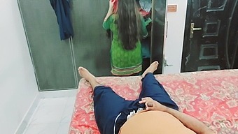 Dick Flash To Real Pakistani Maid While She Is Working