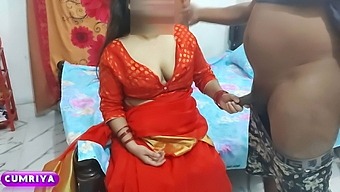 Bhabi with Saree – Red Hot Neighbour’s Wife Cumriya