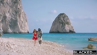 On The Beach - Redhead Jia Lissas Bbc Xperience