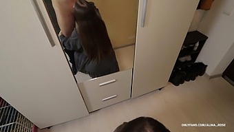 Stepsister came home from the club and wanted to fuck - Cum in Mouth
