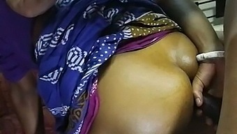 Desi bhabi has painful anal sex