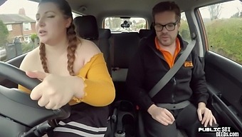 BBW amateur slut fucked outdoor in car by driving instructor