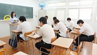 Married Teacher Yuko Shiraki Gets 10 Times More Wet In A Climax Class Where She Can't Speak