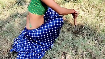 Indian Farmer&#039;s Wife Working In Field Showing Ass And Giving Head Painful Sex Hindi