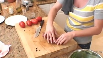 Naughty housewife preparing dinner before being fucked - Bree Olson