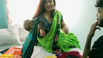 Indian hot beautiful Bhabhi one night stand sex! Amazing XXX Hindi sex
