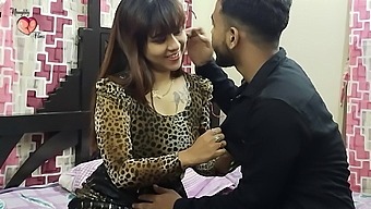 Indian desi girl sex with her Boss