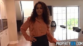 PropertySex Petite Babe Scarlit Scandal Shows Client Perks of Hiring Her as Real Estate Agent