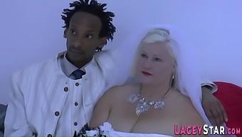Gilf gobbles black dick and gets fucked