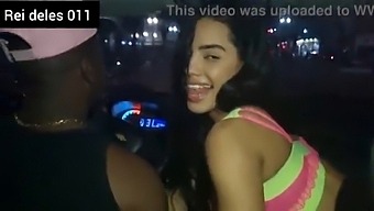 Karen oliver paying a blowjob in the car on Avenida Paulista
