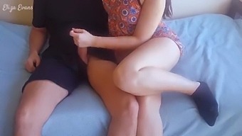 MY BEST FRIEND'S CHEATING GIRLFRIEND VISIT ME WEARING A SHORT DRESS TO FUCK ON TOP OF ME AND GIVE ME HARD SITTING - POV AMATEURS