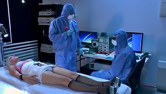 A natural blonde patient gets her bra off and joins a doctor in a hardcore threesome