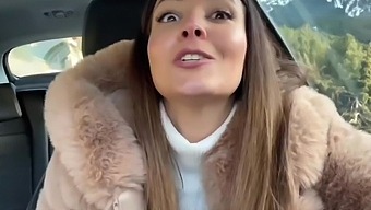 Ava Moore wants to play with dildo in a car