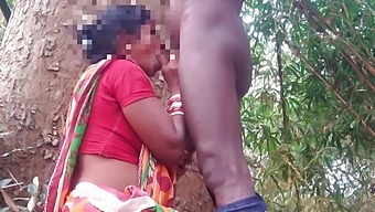 Indian dever bhabhi forest outdoor sex