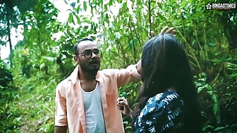 Indian pornstar The StarSudipa gets fucked by her boyfriend in the open jungle (HD video)