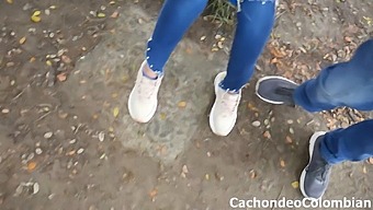 Amateur teen gets paid to have sex with his Latina girlfriend in the park