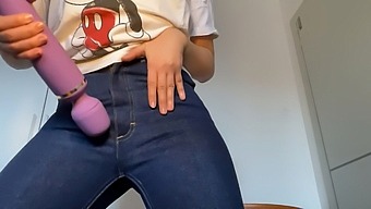 HD video of my natural squirting solo masturbation session