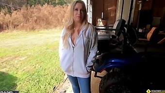 Big natural tits and long hair get in on the action as Bailey Brooke gives her man a blowjob in the great outdoors