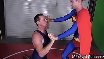Gay barebacking leads to facial cumshot for submissive bottom